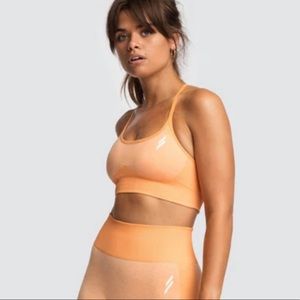 DOYOUEVEN seamless sports bra